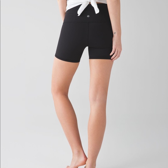 lululemon wunder shorts